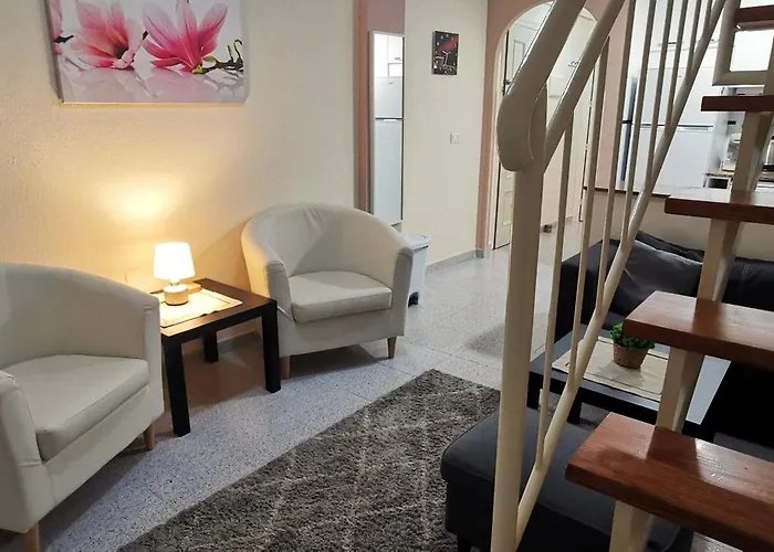 Galeon Apartment *